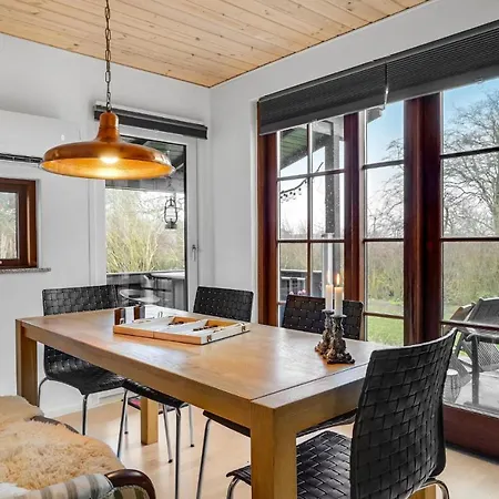 Beautiful In With Wifi And 3 Bedrooms Kolind